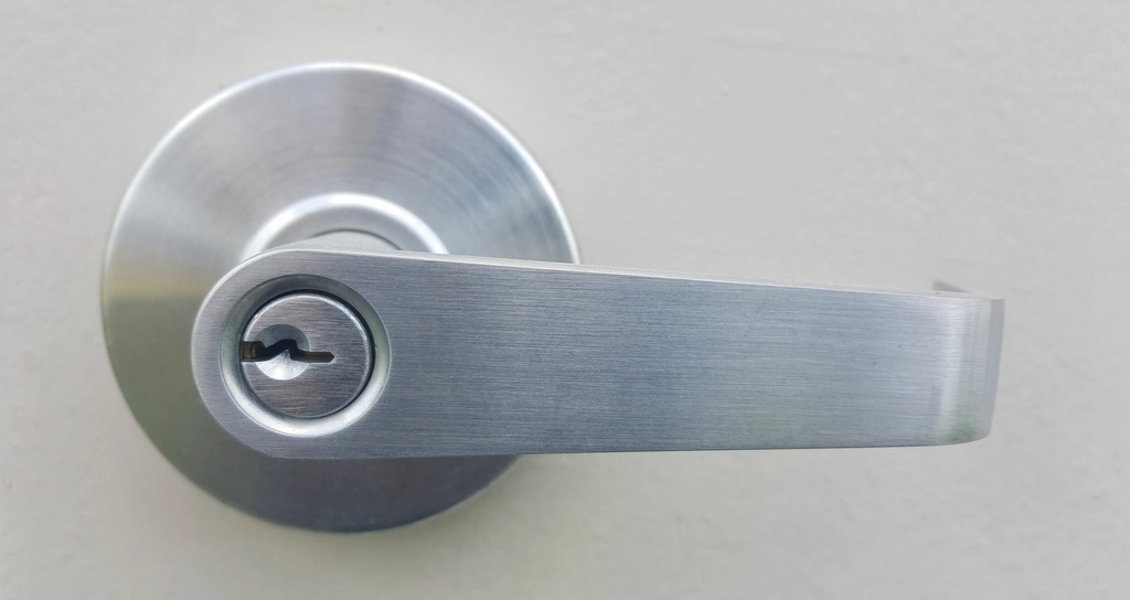 Lever handle on a commercial door